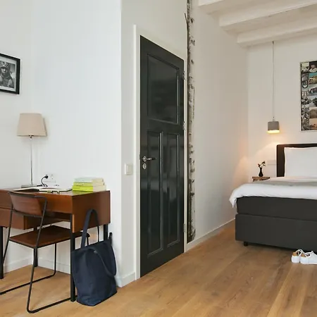 Bed & Breakfast Bacan The Hague